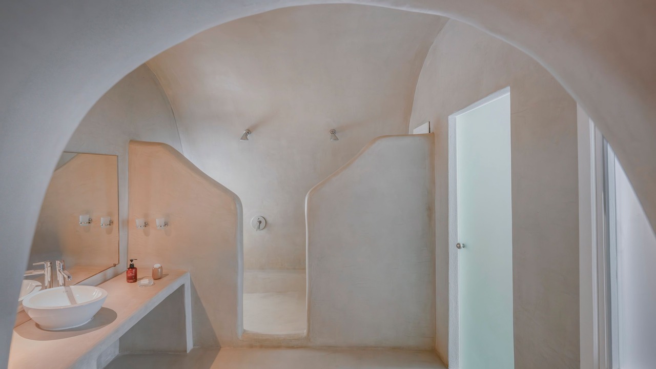 Photo of Bathroom in Firostefani