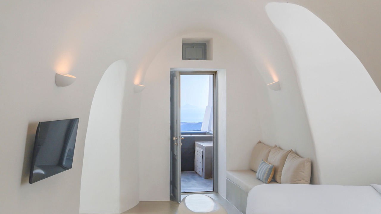 Photo of Bedroom in Firostefani