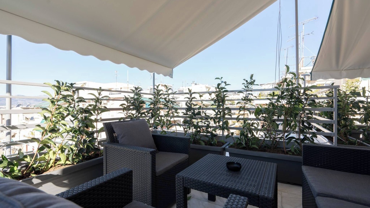 Photo of Patio Balcony in Neapoli