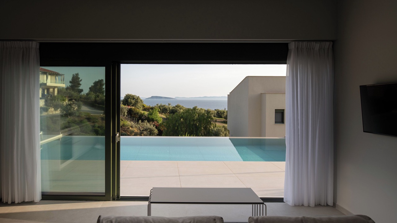 Photo of Livingroom in Elia Nikitis