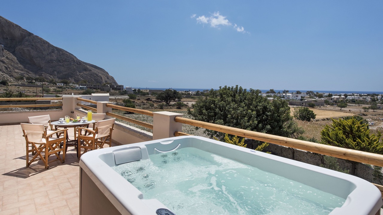 Photo of Outdoor in Perissa