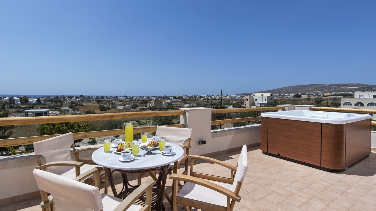 Photo of Outdoor in Perissa