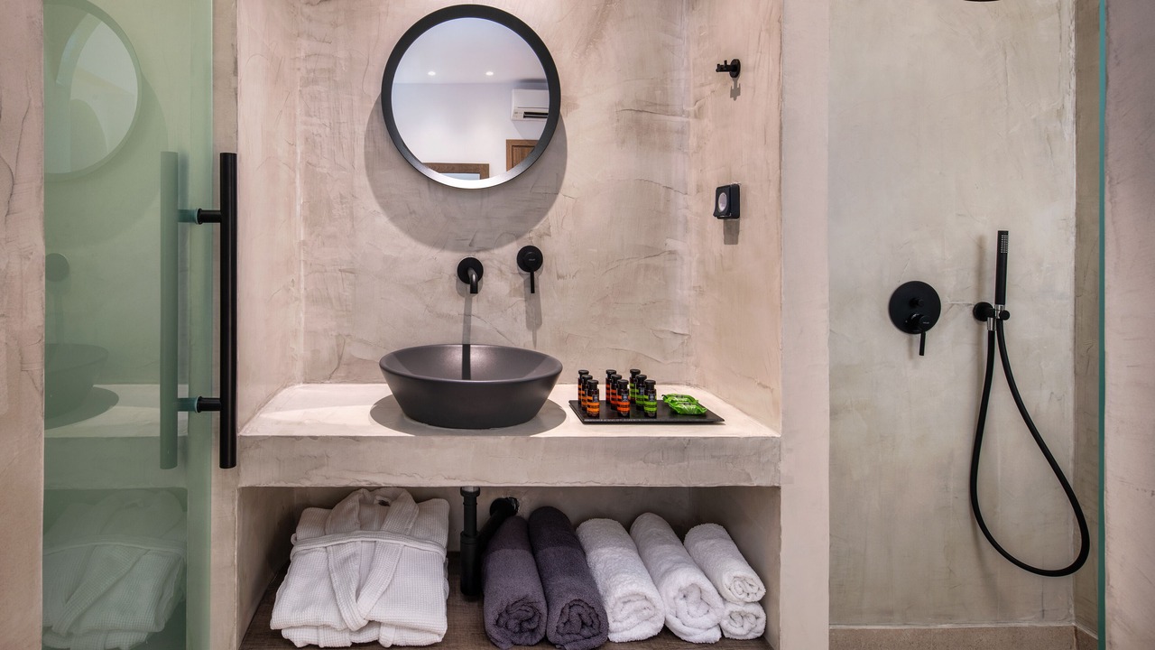 Photo of Bathroom in Exo Gonia
