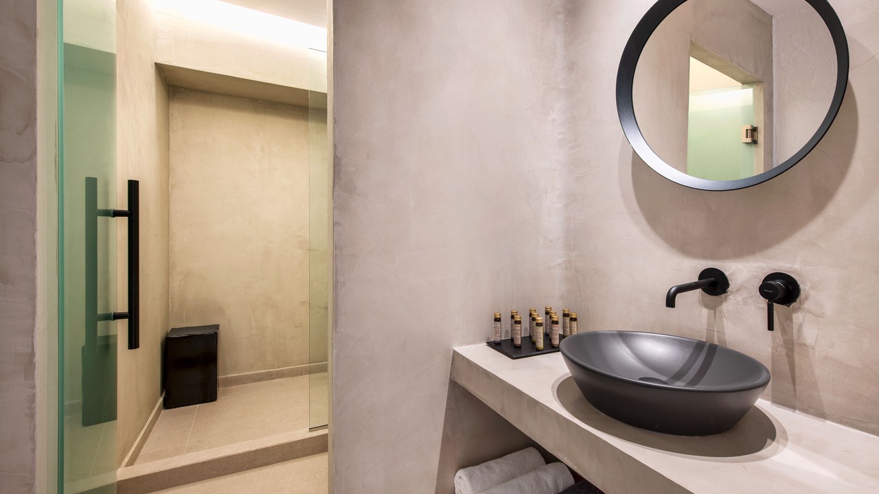 Photo of Bathroom in Exo Gonia