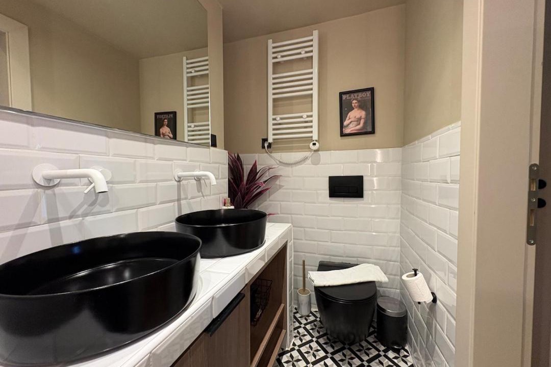 Photo of Bathroom in Ladadika
