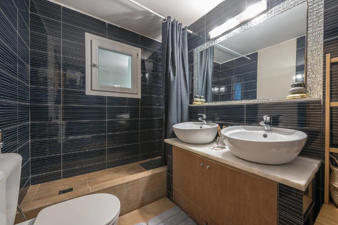 Photo of Bathroom in Elliniko
