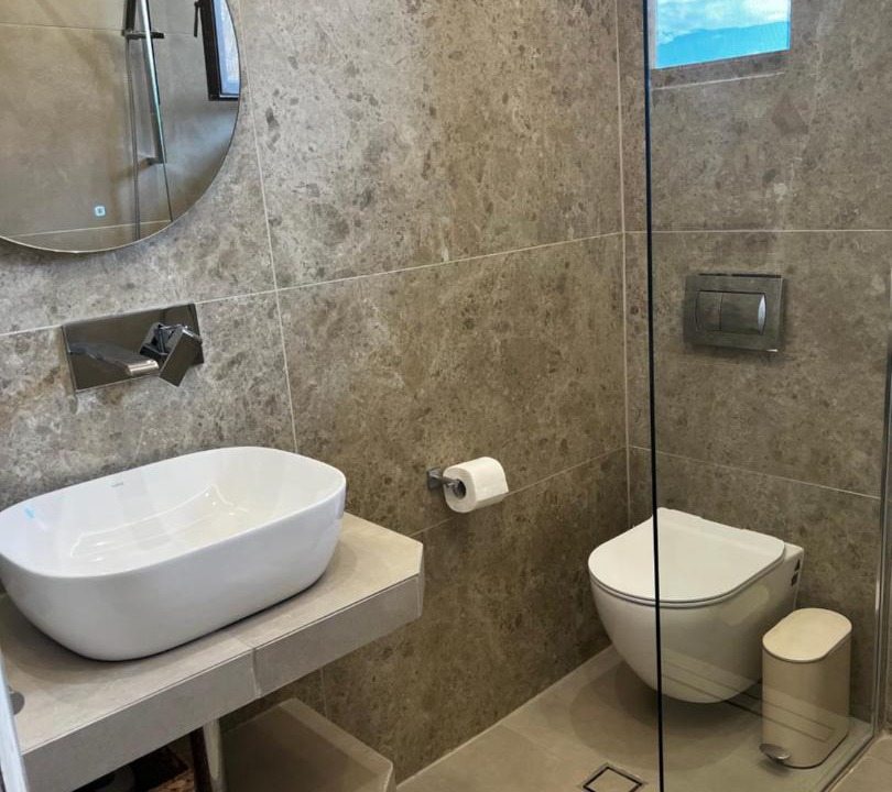 Photo of Bathroom in Sarakiniko
