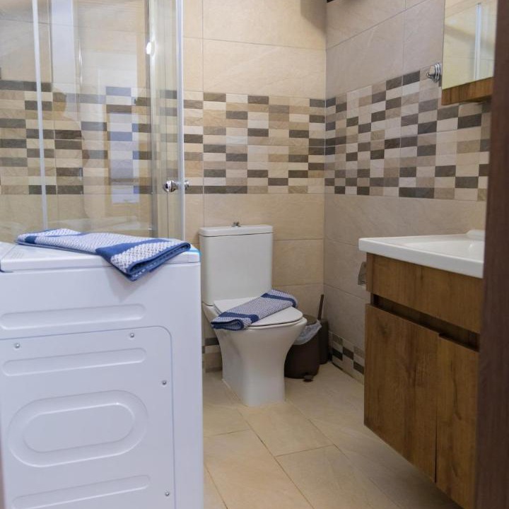 Photo of Bathroom in Omales