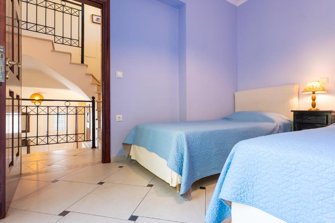 Photo of Bedroom in Frinion