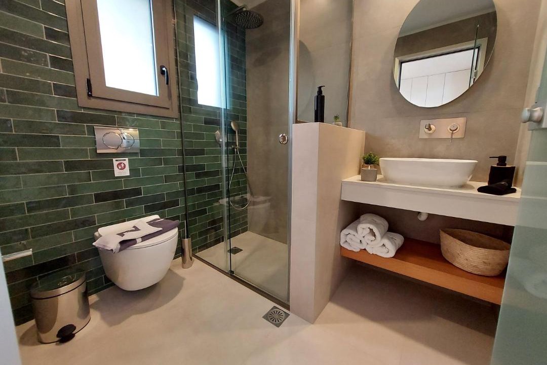 Photo of Bathroom in Platanes