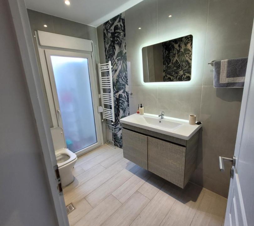 Photo of Bathroom in Vardaris