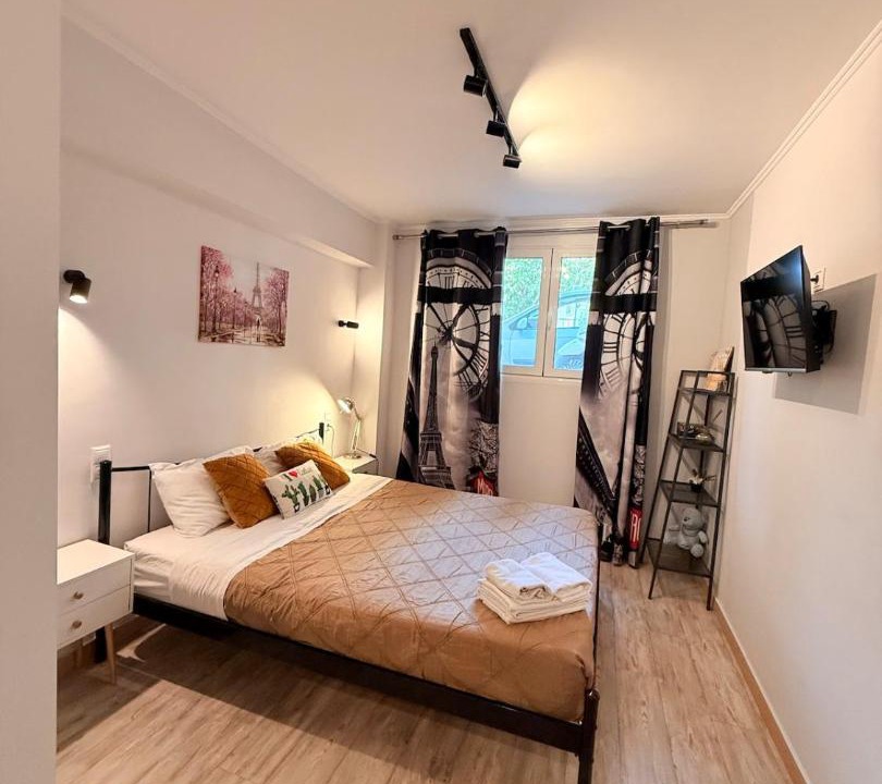 Photo of Bedroom in Kallithea