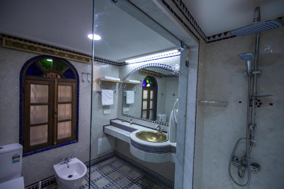 Photo of Bathroom in El Mokhifa