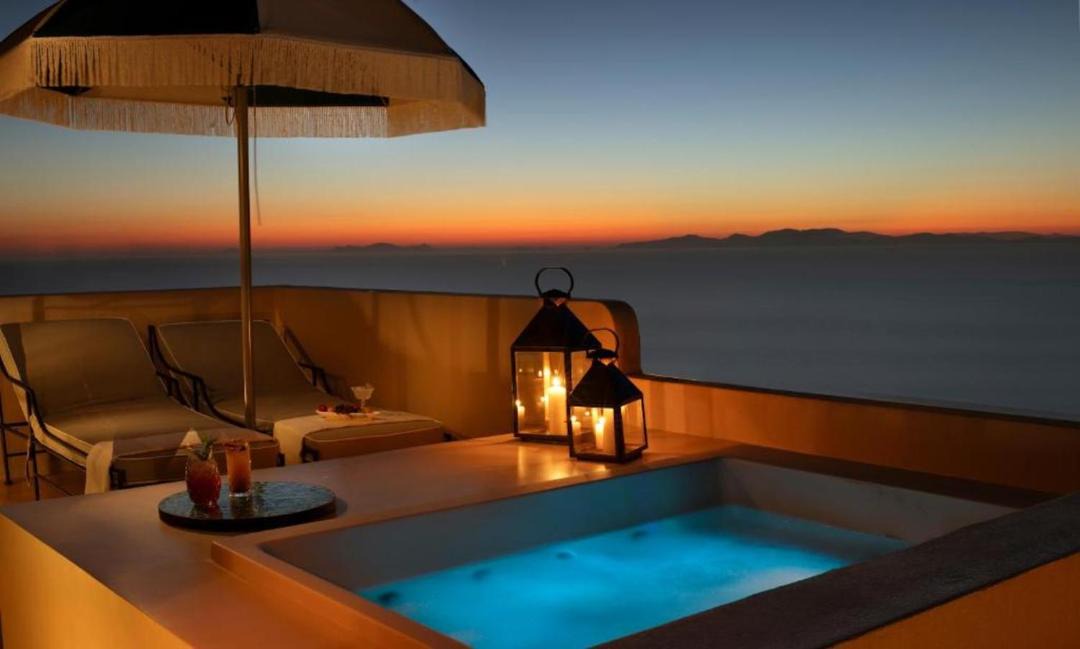 Photo of Others in Oia