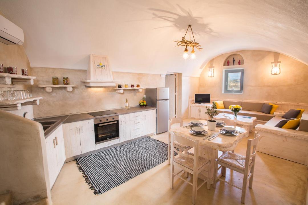 Photo of Livingroom in Akrotiri