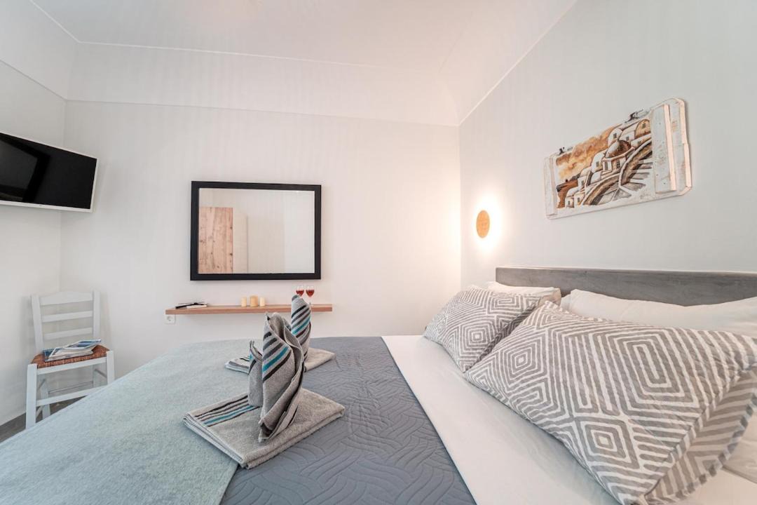 Photo of Bedroom in Akrotiri