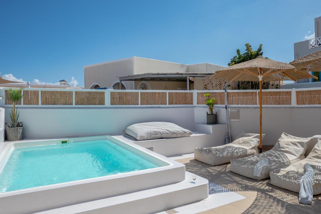 Photo of Patio Balcony in Karterados