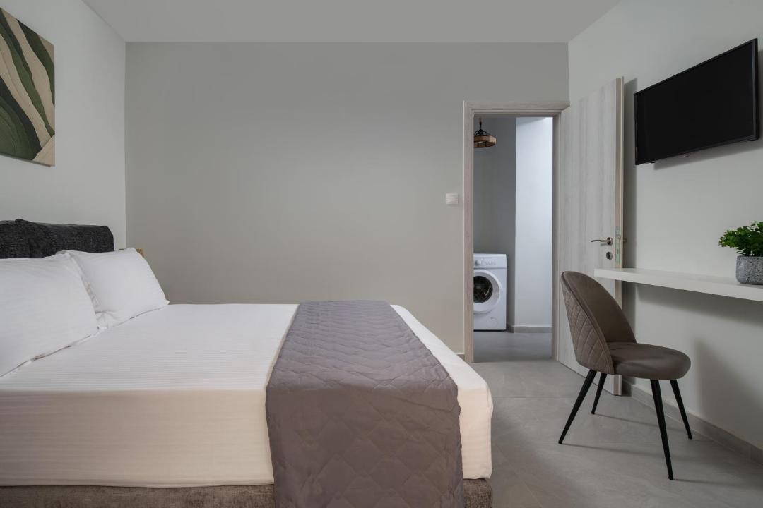 Photo of Bedroom in Polichrono