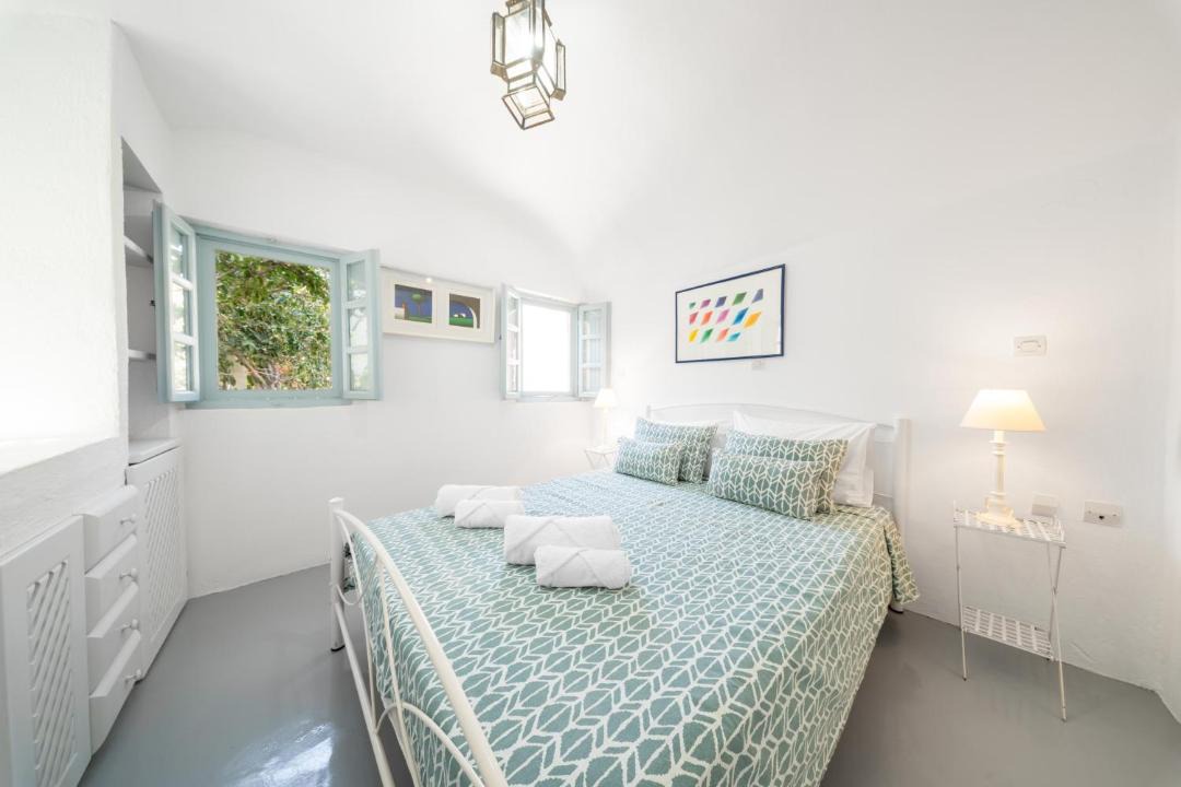 Photo of Bedroom in Emporio