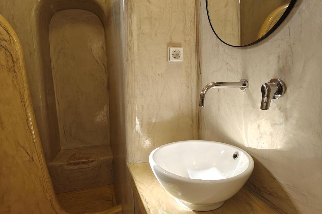 Photo of Bathroom in Emporio