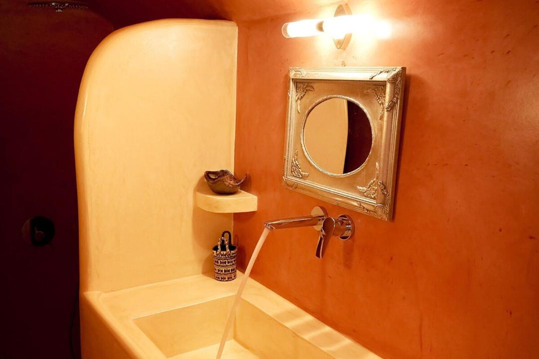 Photo of Bathroom in Emporio