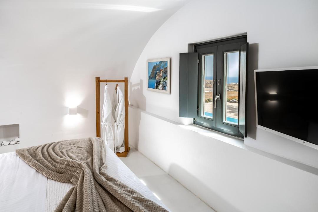 Photo of Bedroom in Santorini
