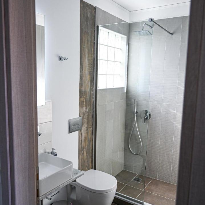 Photo of Bathroom in Mourteri
