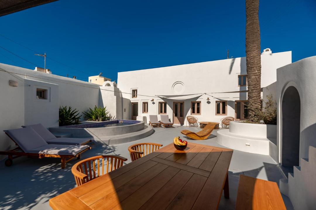 Photo of Patio Balcony in Vothon