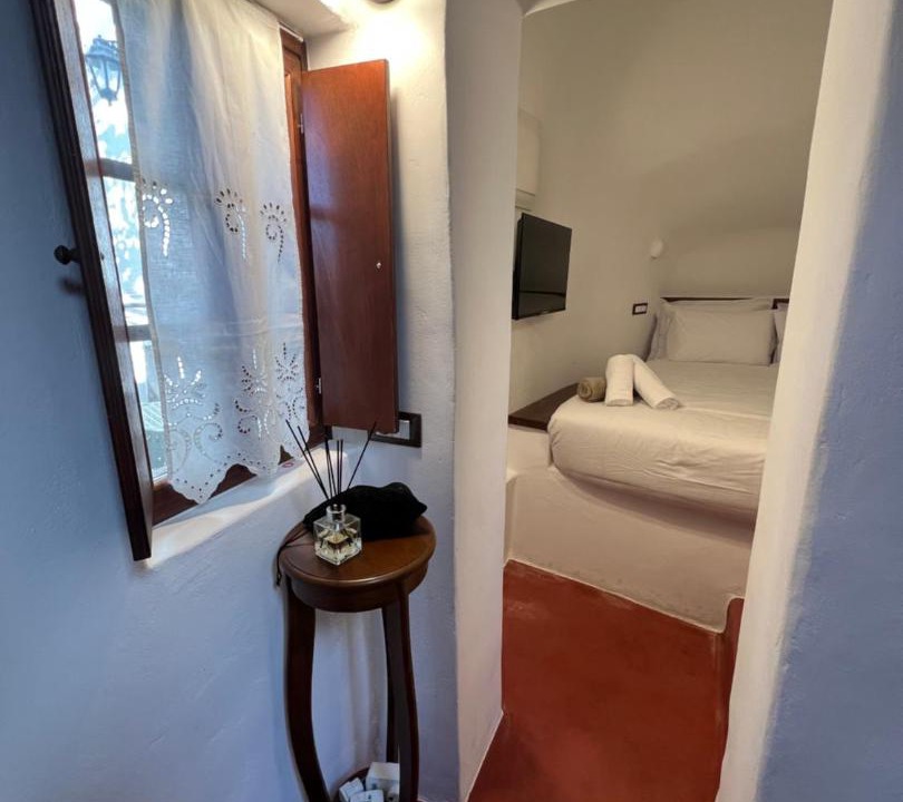 Photo of Bedroom in Imerovigli