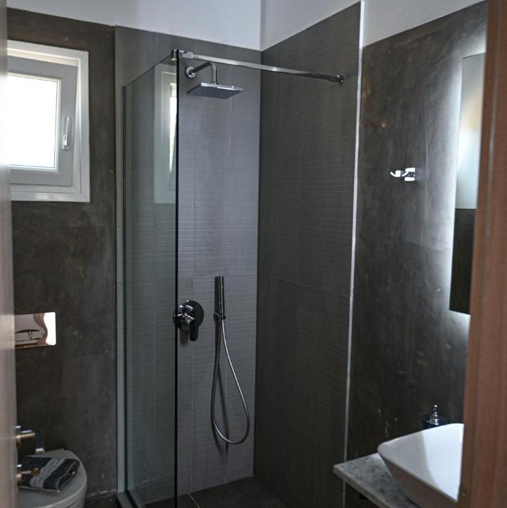 Photo of Bathroom in Mourteri