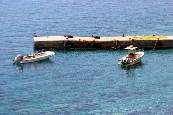 Photo of Others in Aradena