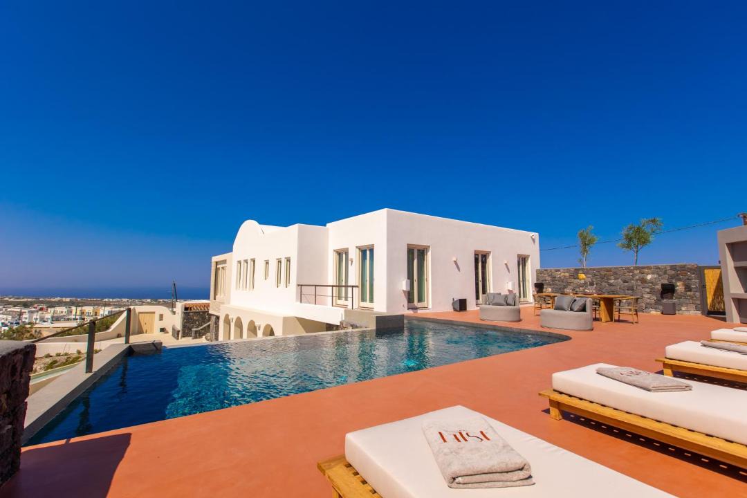 Photo of Outdoor in Fira