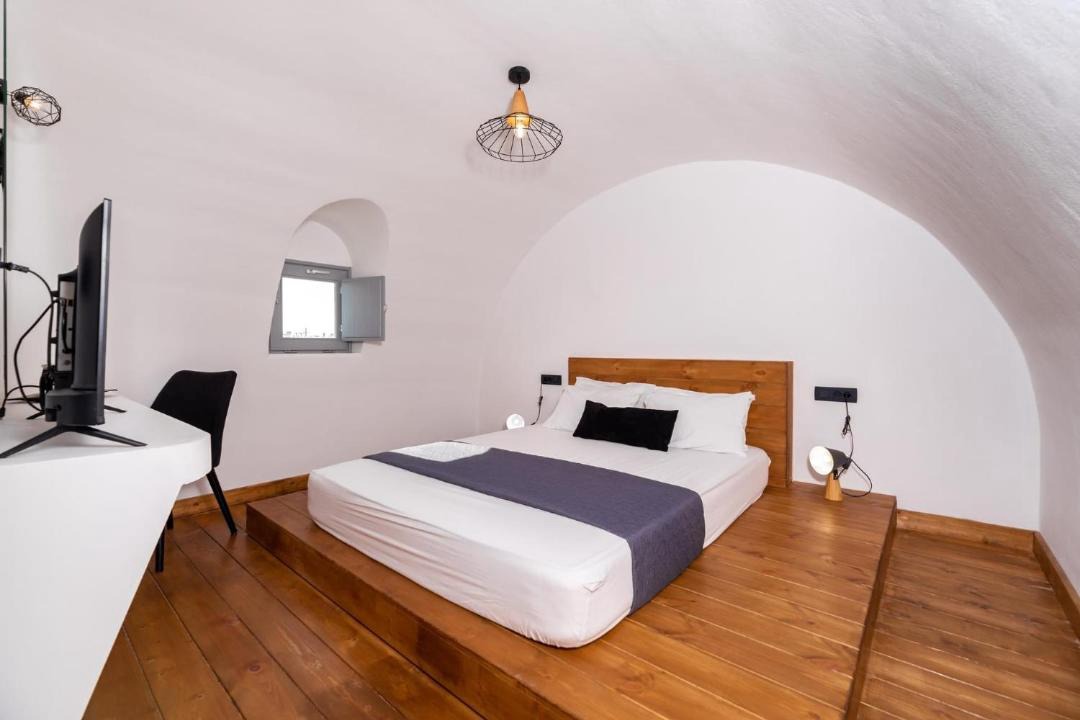 Photo of Bedroom in Perissa