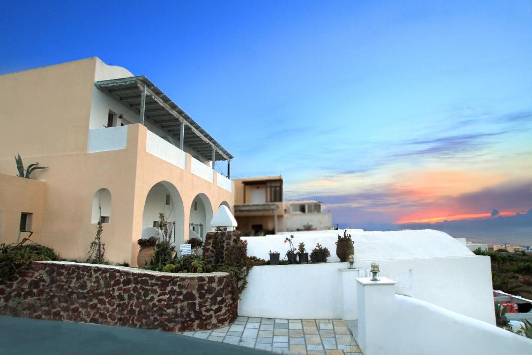 Photo of Others in Oia