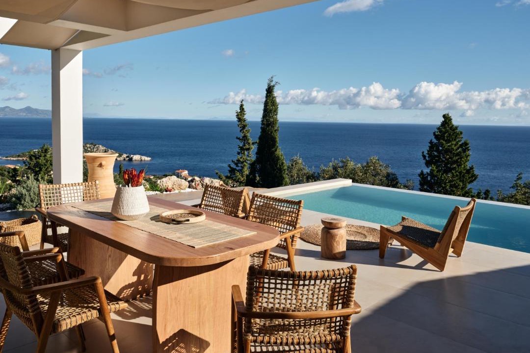 Photo of Patio Balcony in Elation