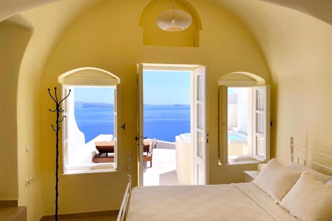 Photo of Others in Oia