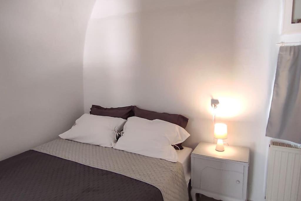 Photo of Bedroom in Emporio
