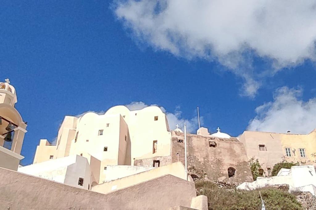 Photo of Buildings in Emporio