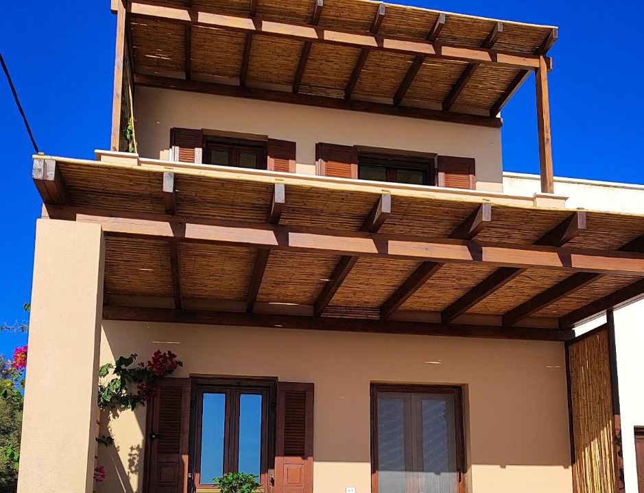 Photo of Buildings in Monolithos