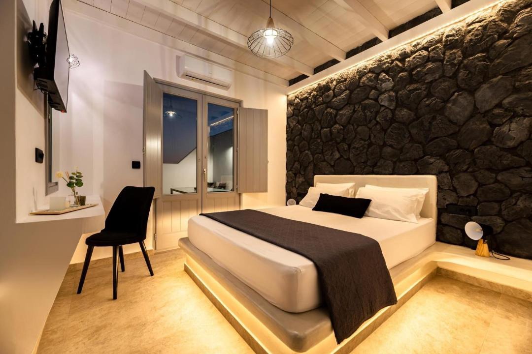 Photo of Bedroom in Perissa