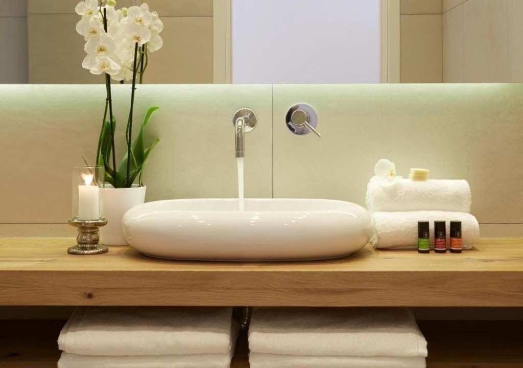 Photo of Bathroom in Exo Gialos
