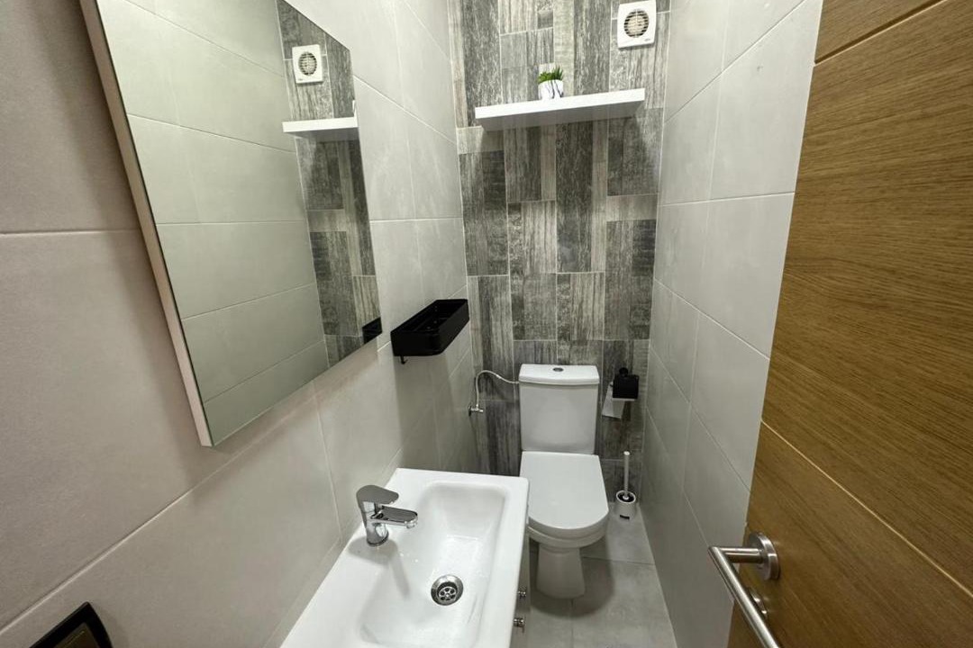 Photo of Bathroom in Branes