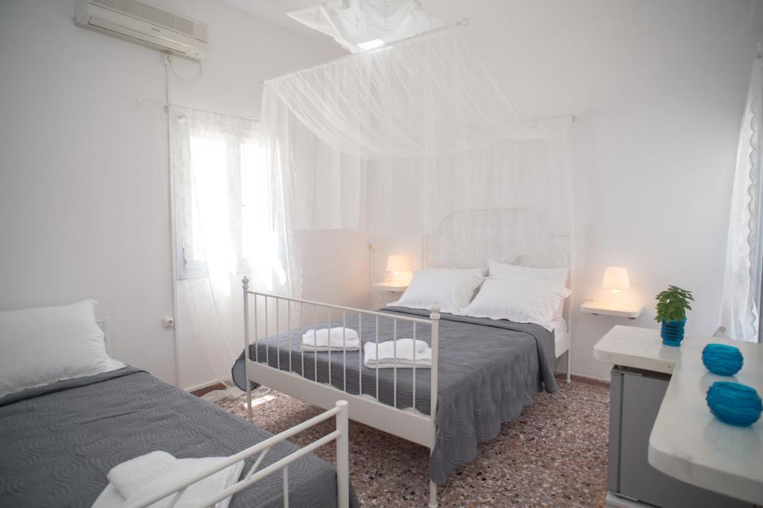 Photo of Bedroom in Perissa