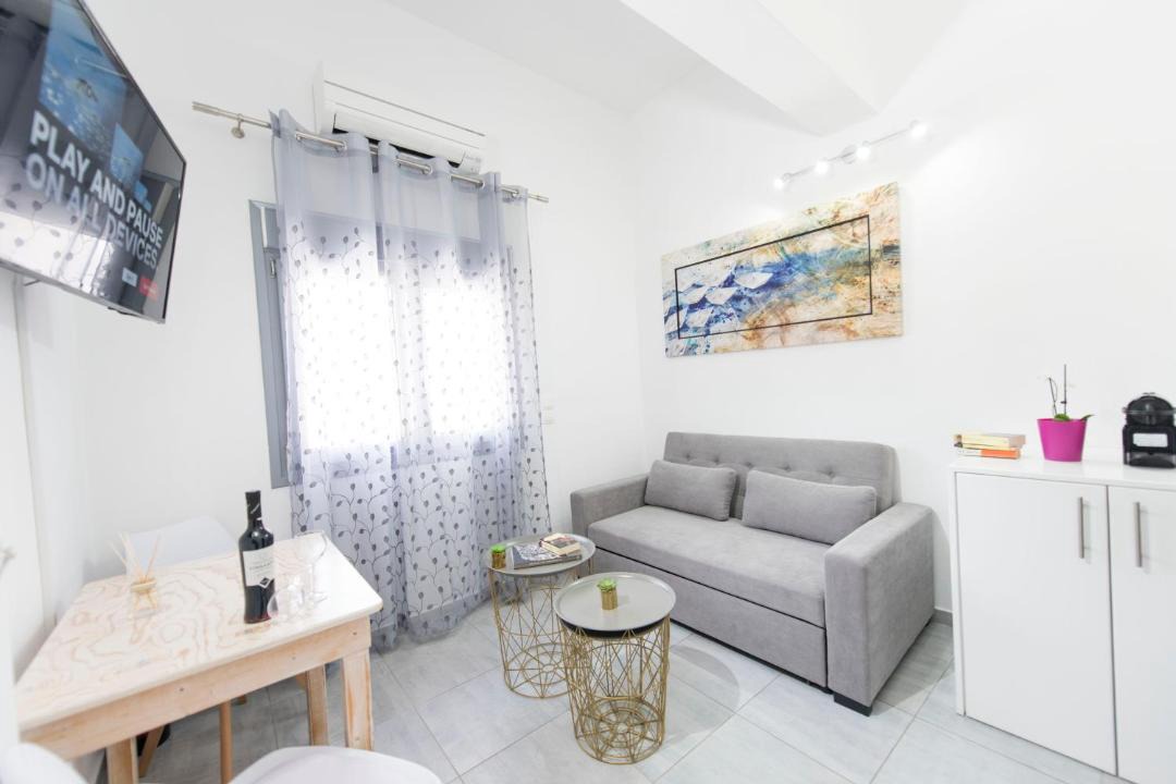 Photo of Livingroom in Emporio