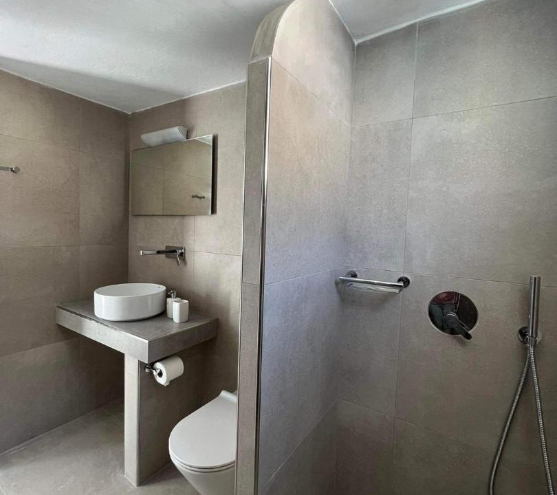 Photo of Bathroom in Perissa