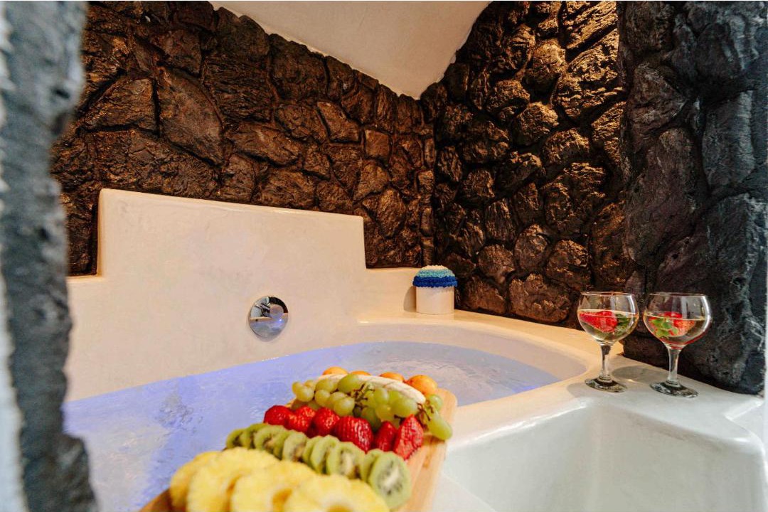 Photo of Bathroom in Exo Gonia