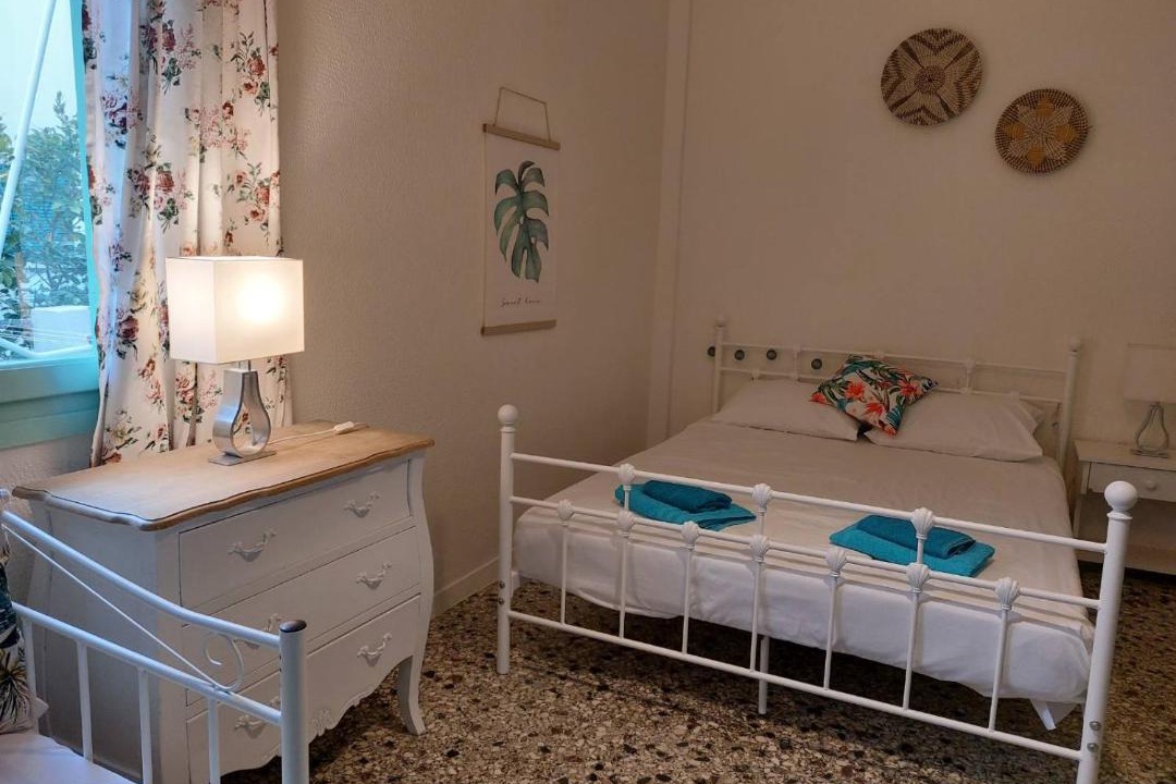 Photo of Bedroom in Steni Dirfyos