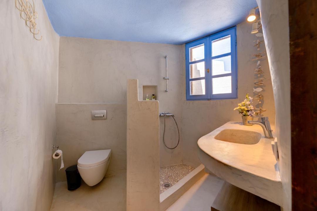 Photo of Bathroom in Episkopi Gonias