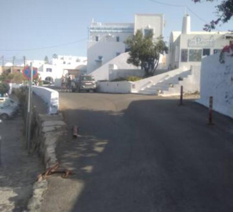 Photo of Others in Fira