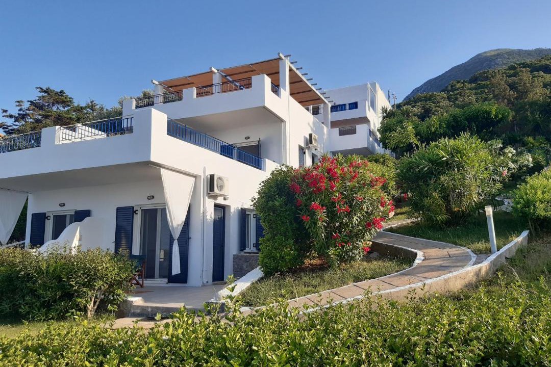 Photo of Others in Limnionas